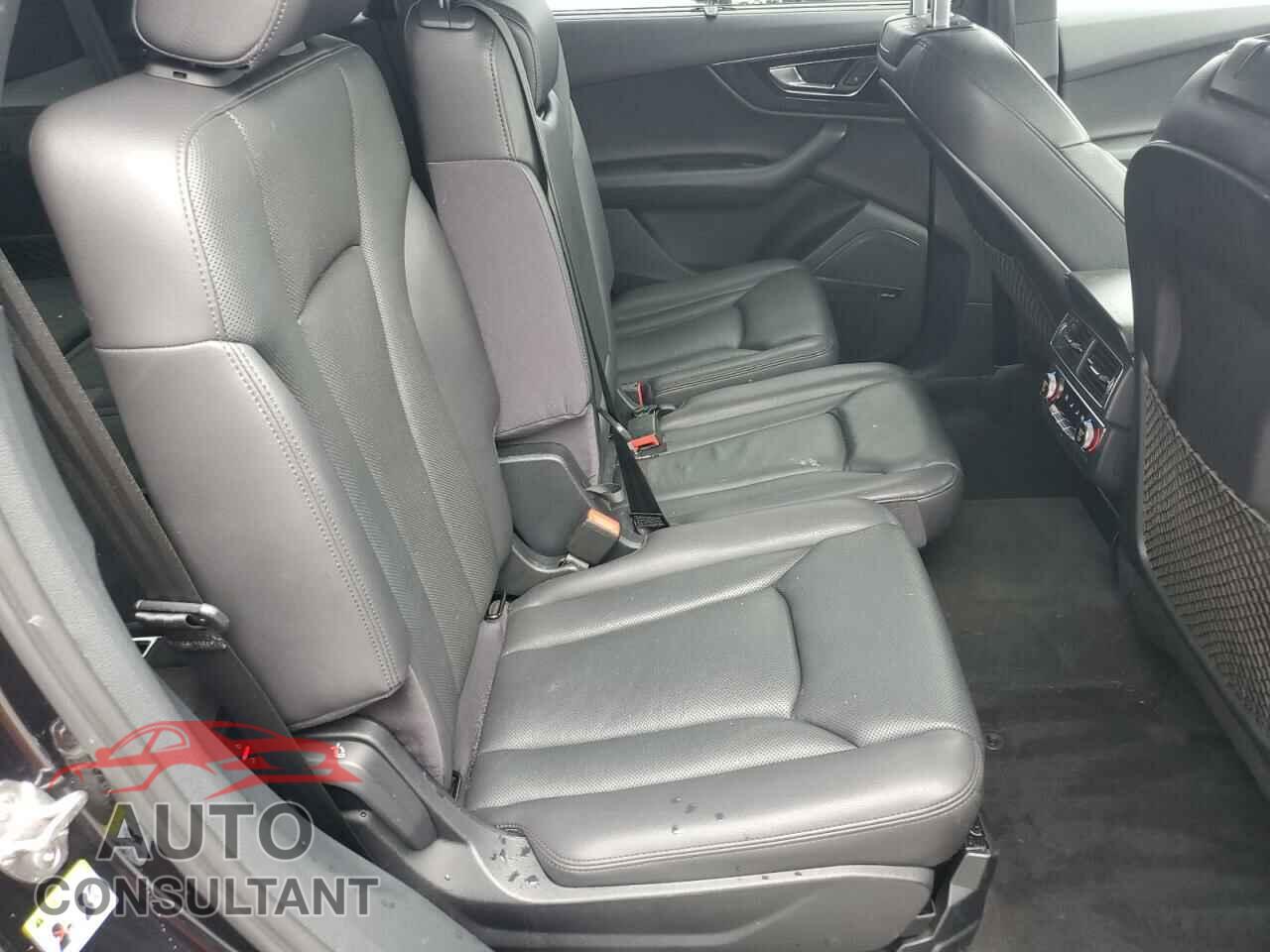 AUDI Q7 2017 - WA1VAAF71HD040809
