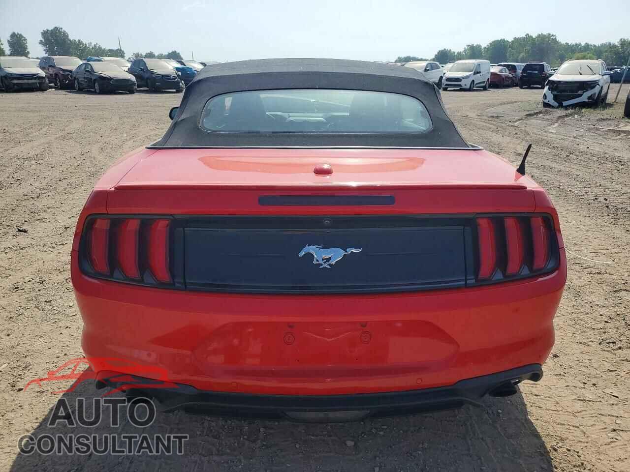 FORD MUSTANG 2021 - 1FATP8UH5M5116591