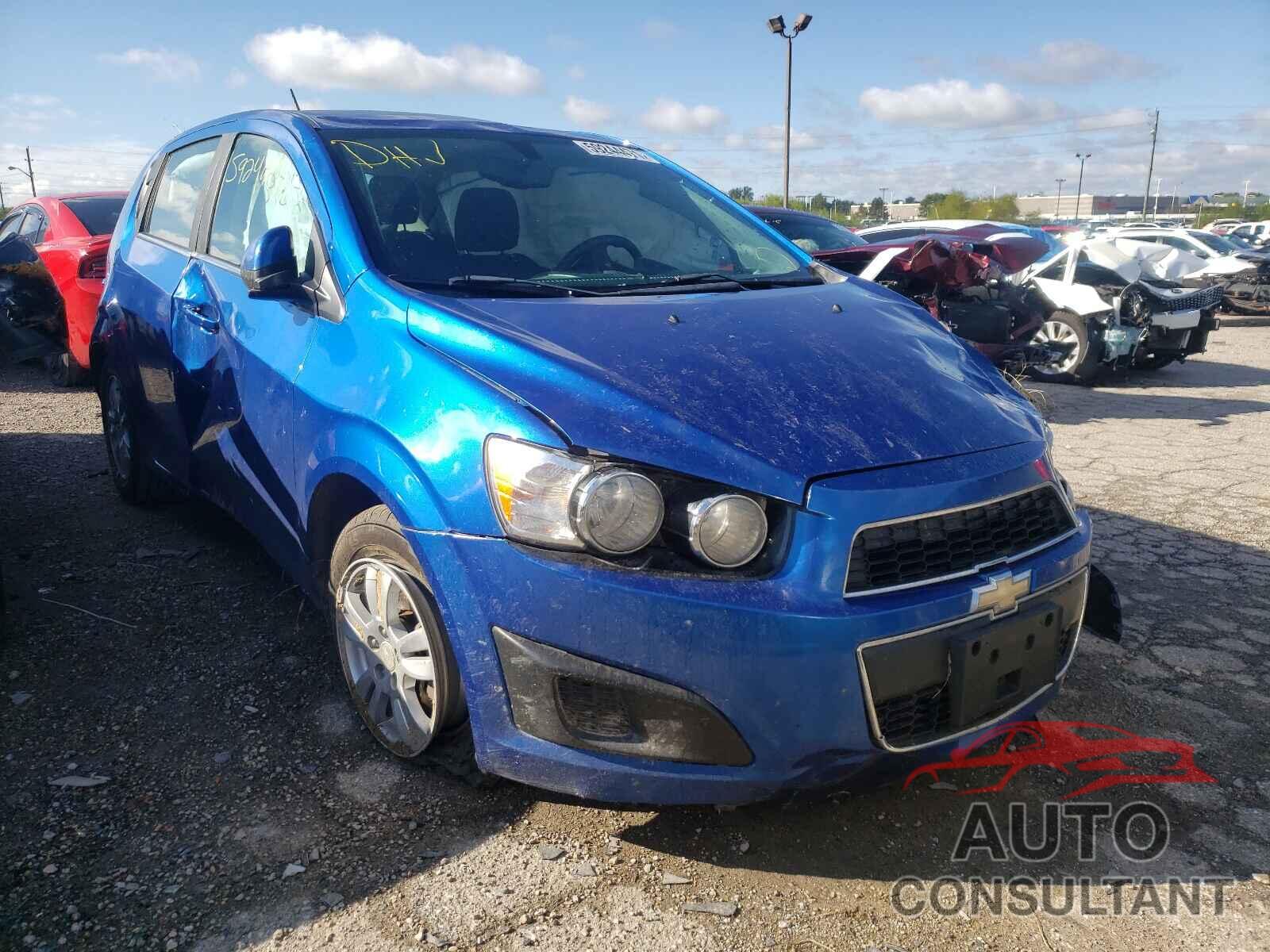 CHEVROLET SONIC 2016 - 1G1JC6SH6G4152653