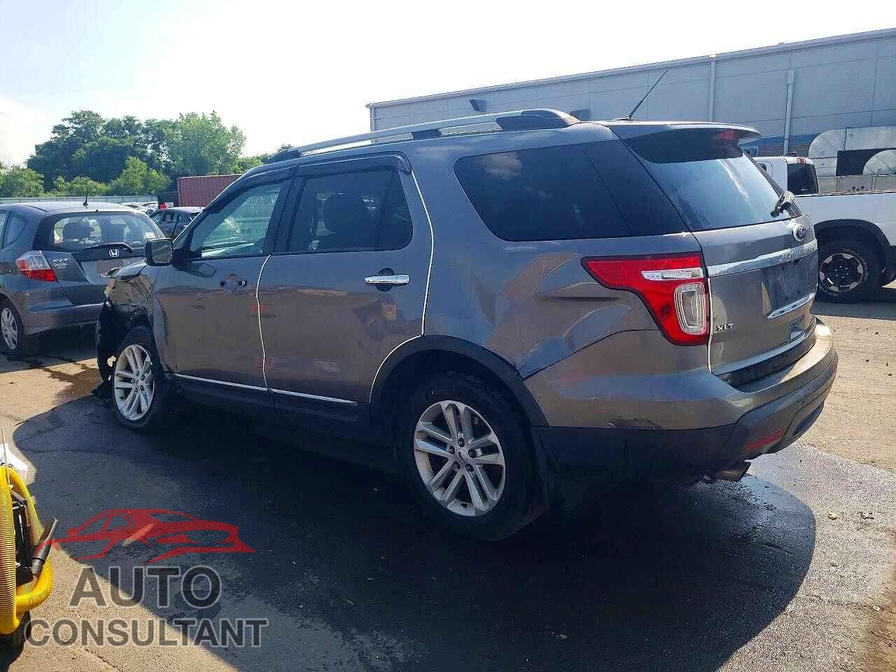 FORD EXPLORER 2013 - 1FM5K8D86DGA00592