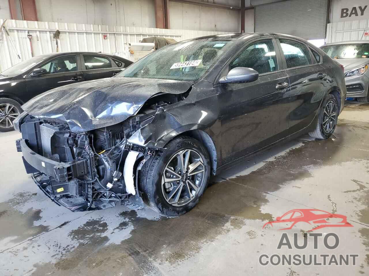 KIA FORTE 2023 - 3KPF24AD0PE557196