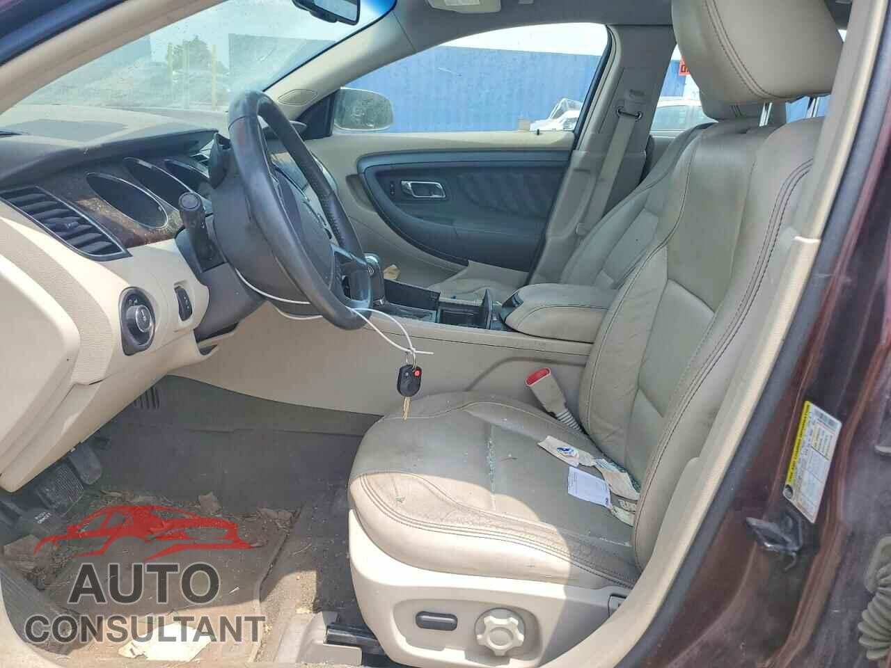 FORD TAURUS 2010 - 1FAHP2EWXAG145231