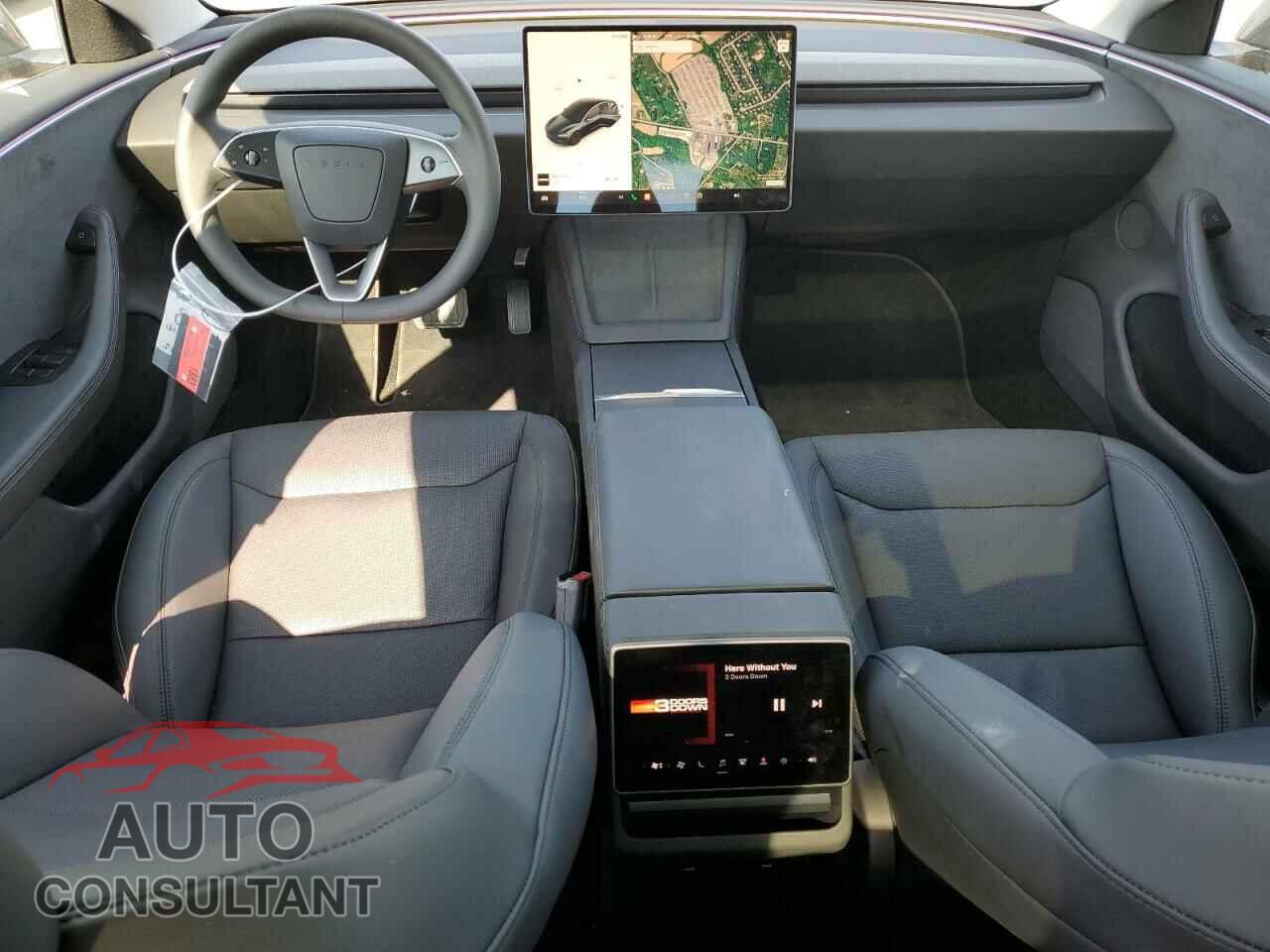 TESLA MODEL 3 2024 - 5YJ3E1EB0RF735929