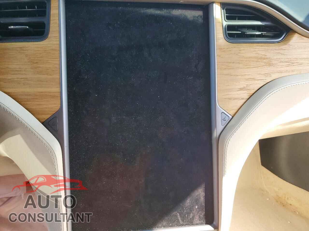 TESLA MODEL S 2018 - 5YJSA1E23JF278304