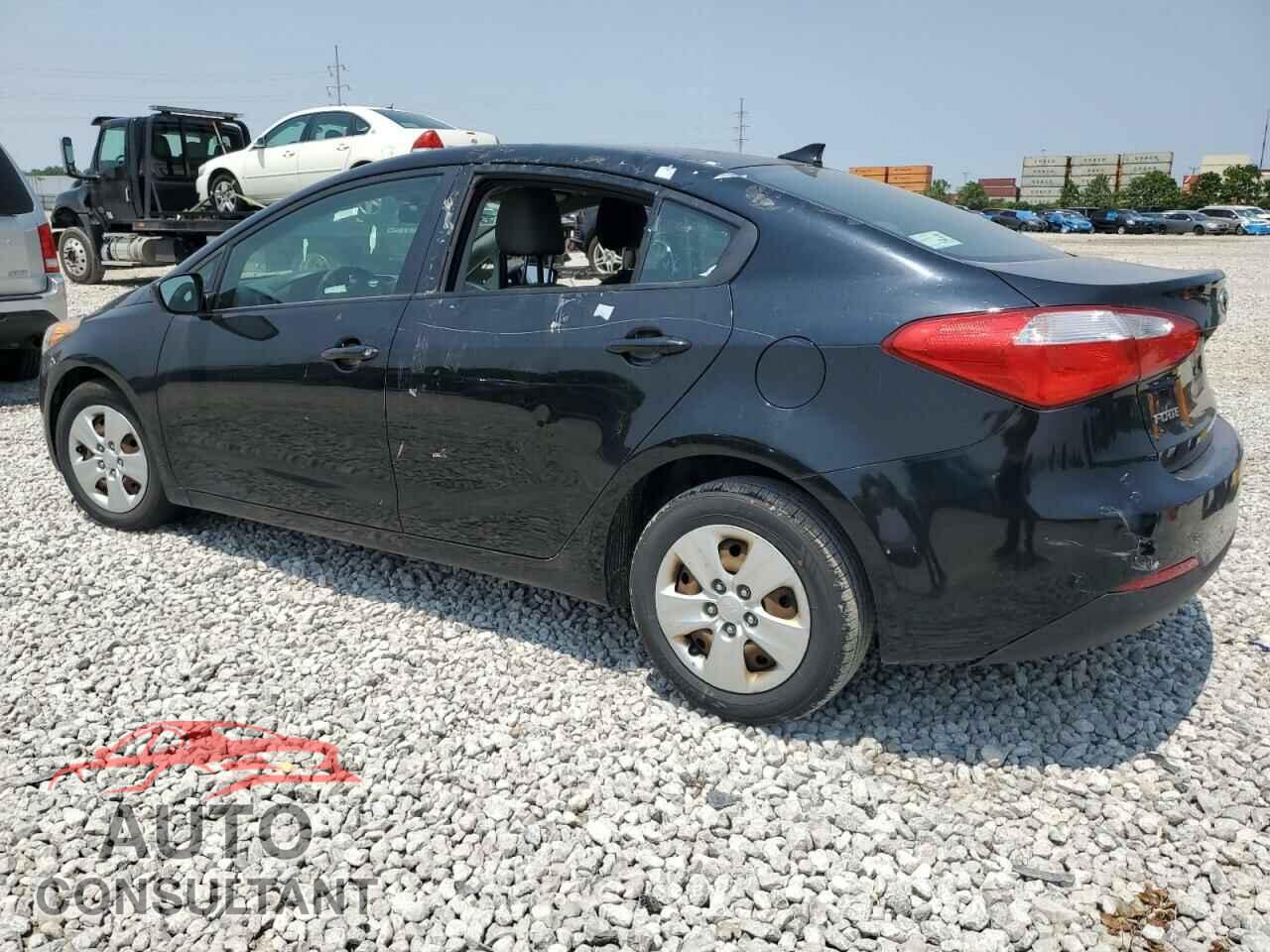KIA FORTE 2015 - KNAFK4A67F5320598