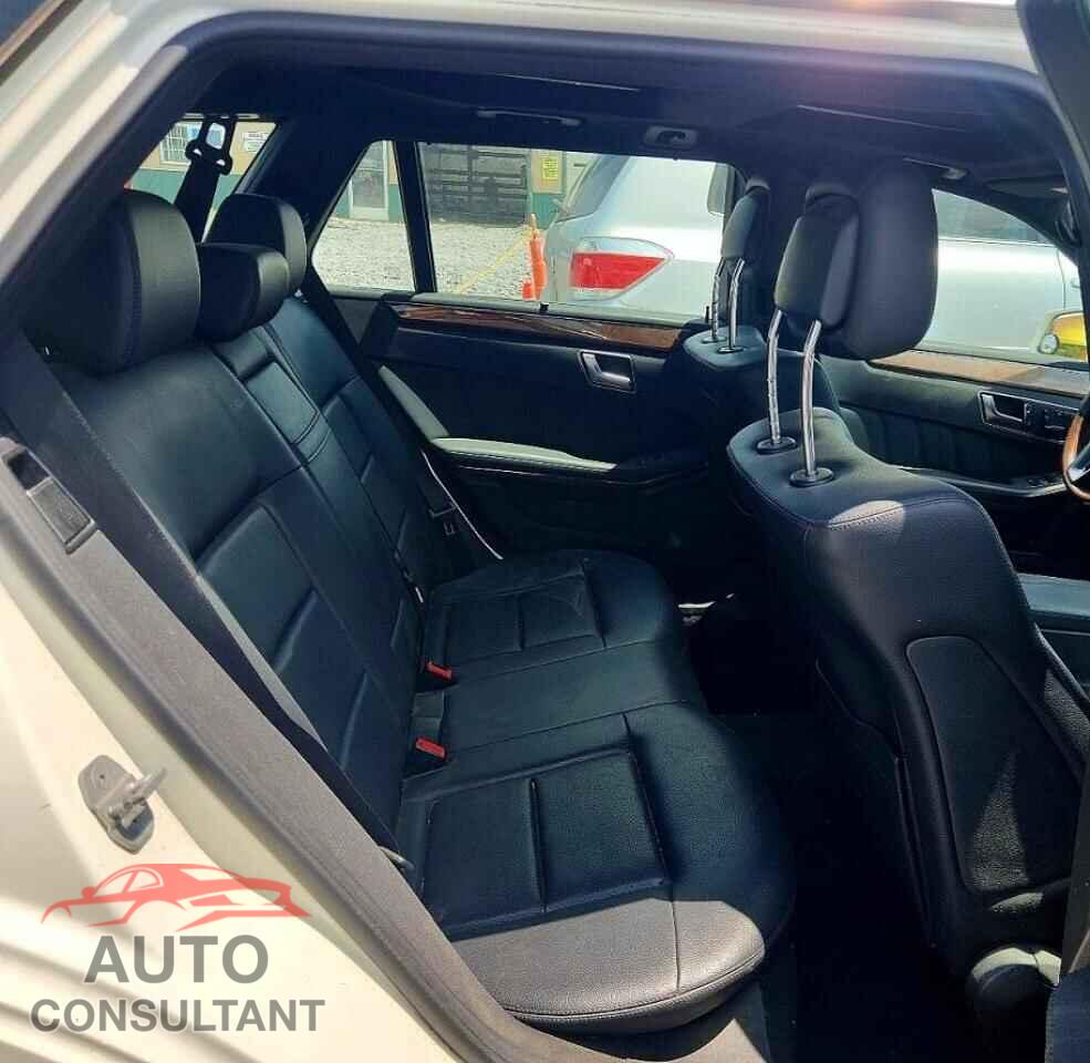 MERCEDES-BENZ E-CLASS 2012 - WDDHH8JBXCA572997