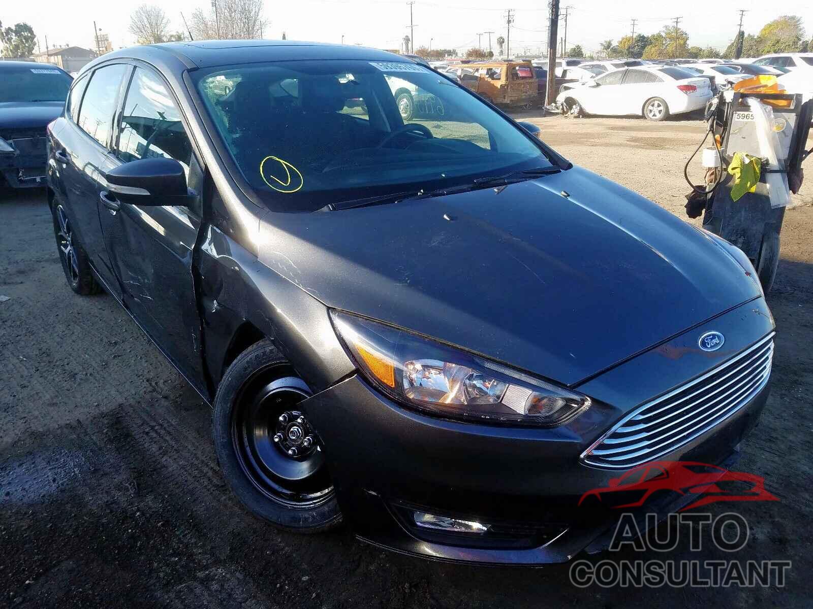 FORD FOCUS 2017 - 1FADP3M29HL264604