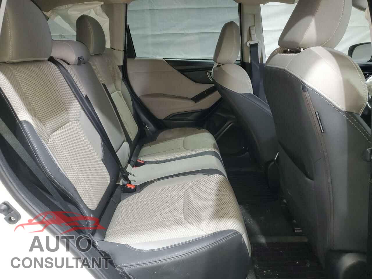 SUBARU FORESTER 2019 - JF2SKAEC2KH409411