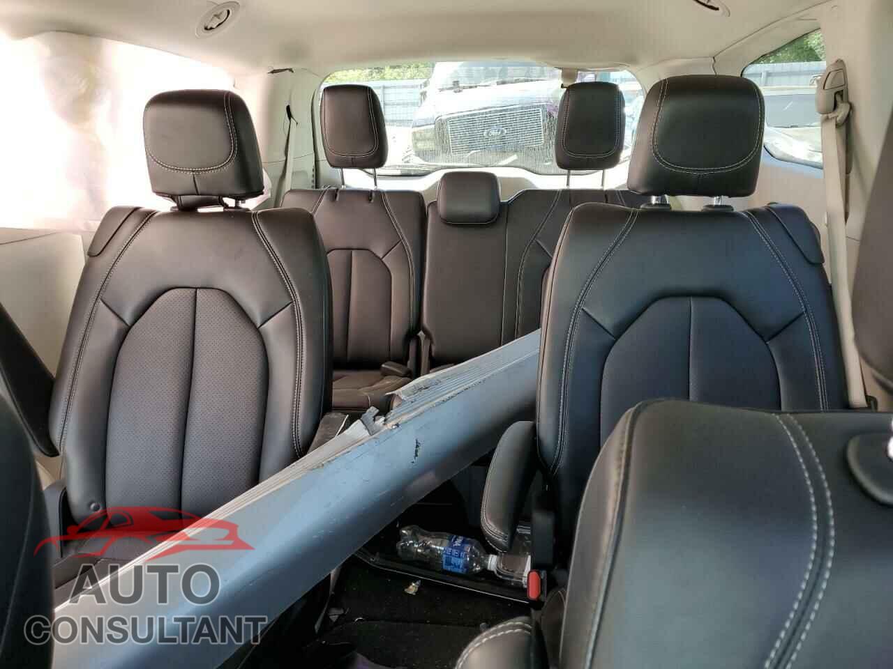 CHRYSLER PACIFICA 2024 - 2C4RC1BG9RR123104