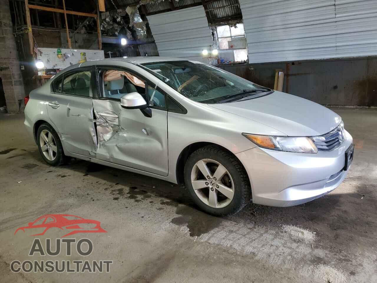 HONDA CIVIC 2012 - 2HGFB2F52CH584986
