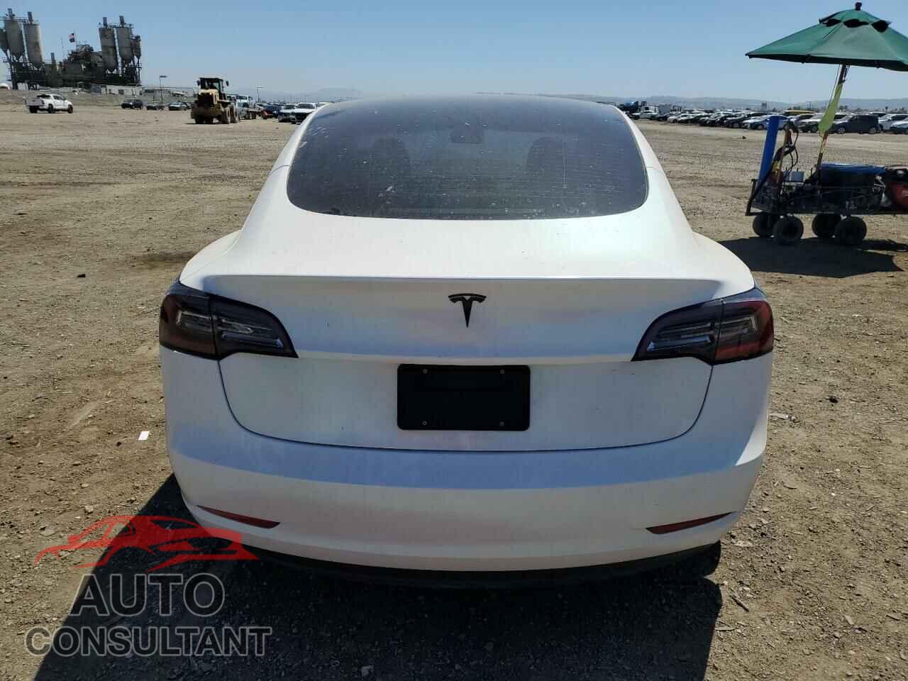 TESLA MODEL 3 2022 - 5YJ3E1EA7NF373311