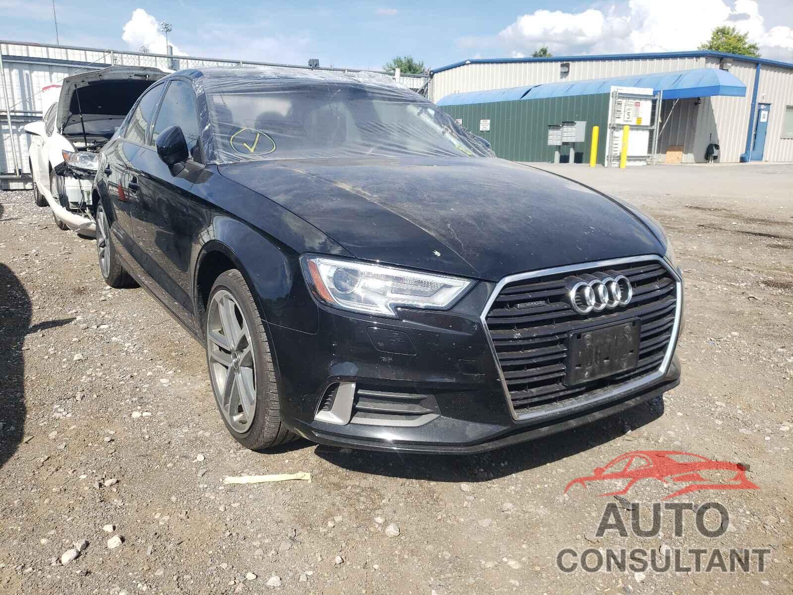 AUDI A3 2017 - WAUB8GFF3H1013575