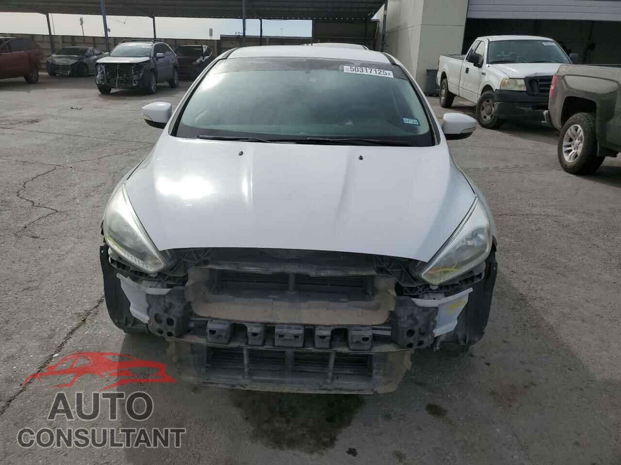 FORD FOCUS 2016 - 1FADP3K23GL319761