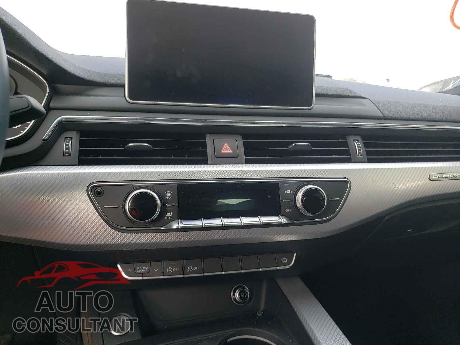 AUDI A5 2018 - WAUDNCF58JA034543