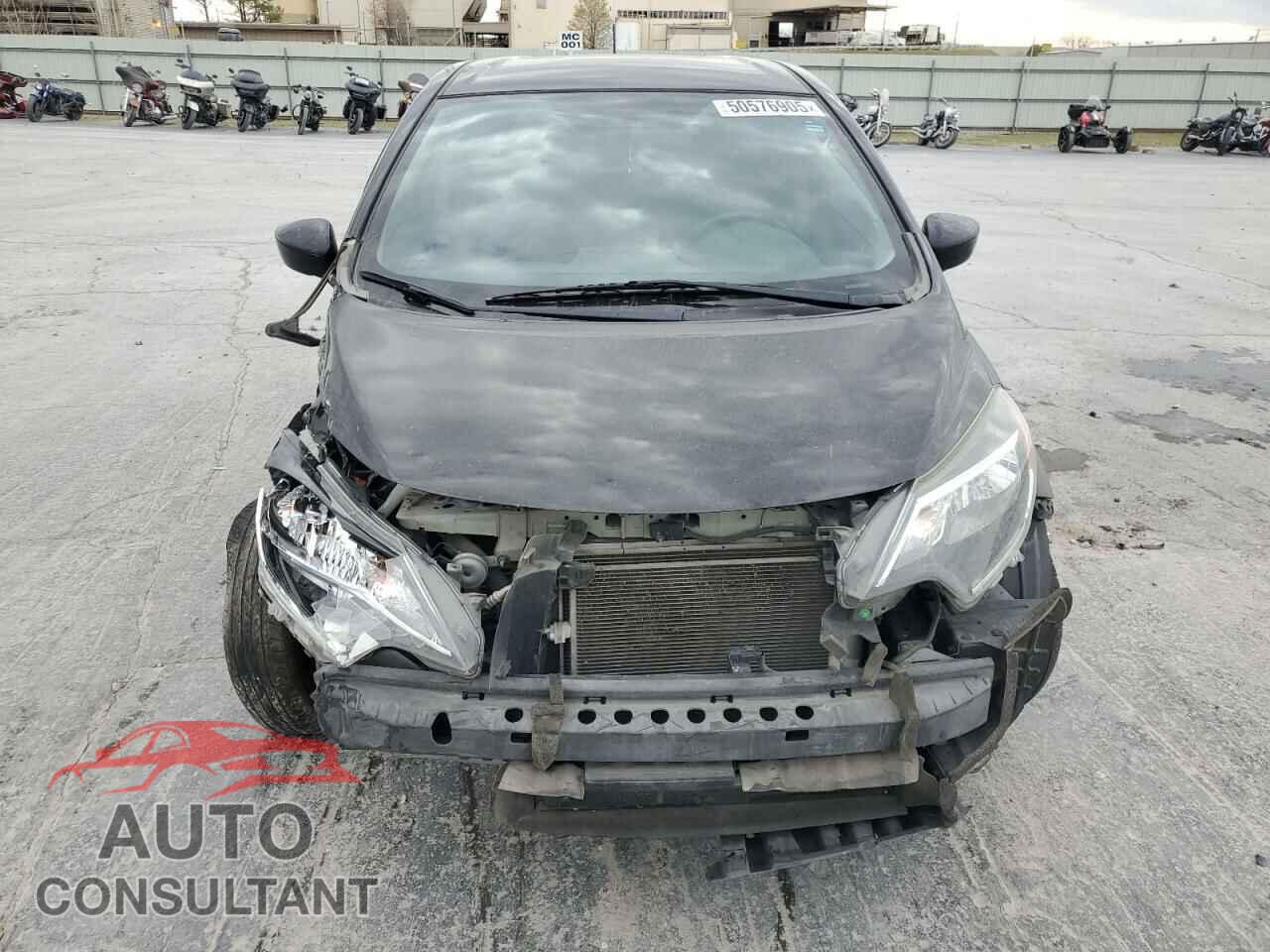 NISSAN VERSA 2017 - 3N1CE2CP3HL366779