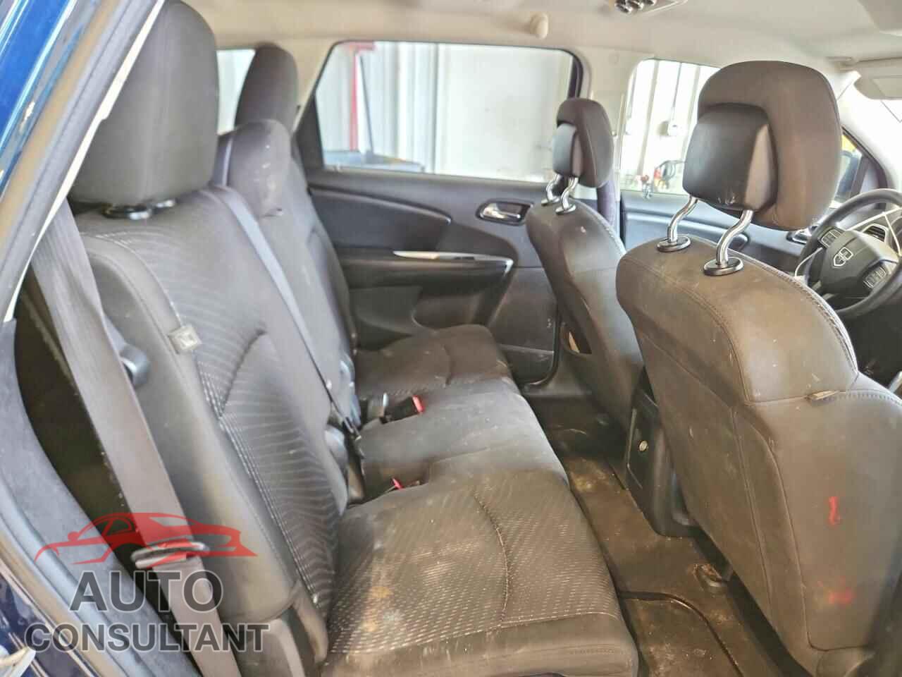 DODGE JOURNEY 2015 - 3C4PDCAB7FT746641