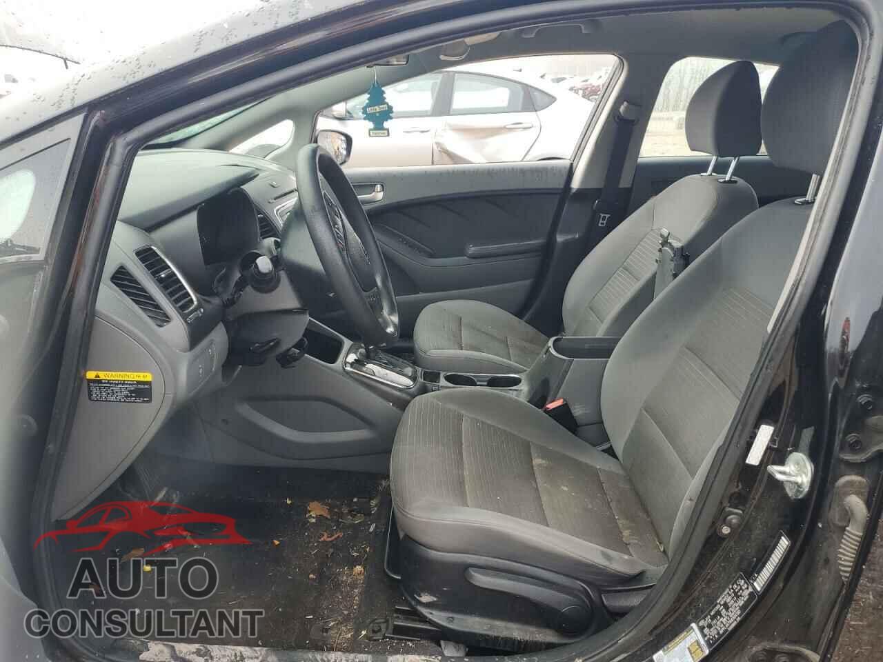 KIA FORTE 2017 - 3KPFL4A7XHE024183