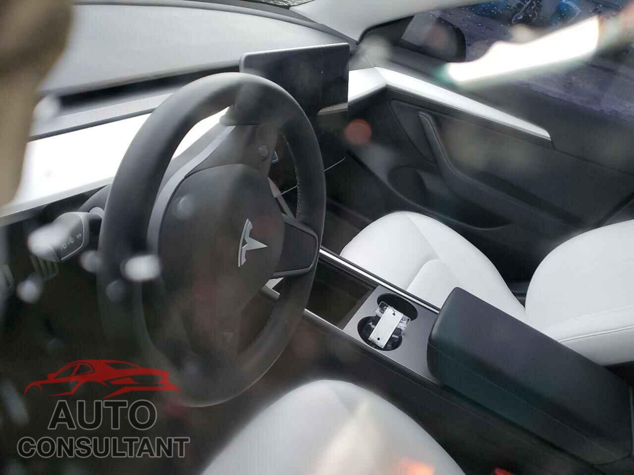 TESLA MODEL 3 2023 - 5YJ3E1ECXPF553354