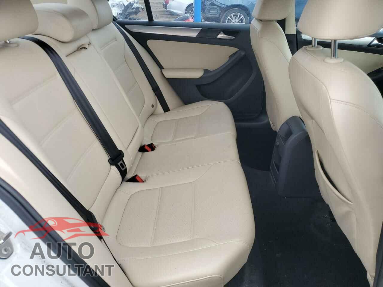 VOLKSWAGEN JETTA 2017 - 3VWDB7AJ9HM232694