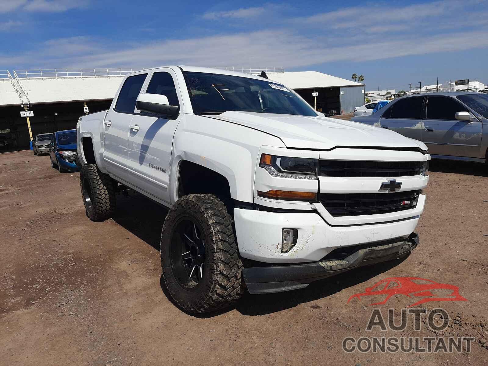 CHEVROLET SILVERADO 2018 - 3GCUKREC9JG438158