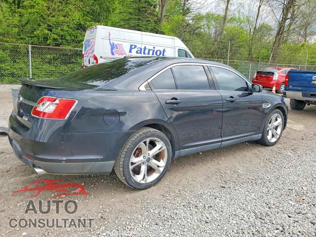 FORD TAURUS 2011 - 1FAHP2KT3BG148936