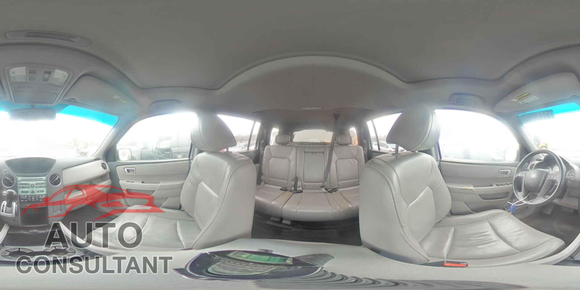 HONDA PILOT 2011 - 5FNYF4H56BB031816