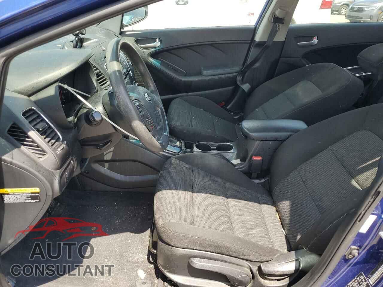 KIA FORTE 2017 - 3KPFK4A75HE104896