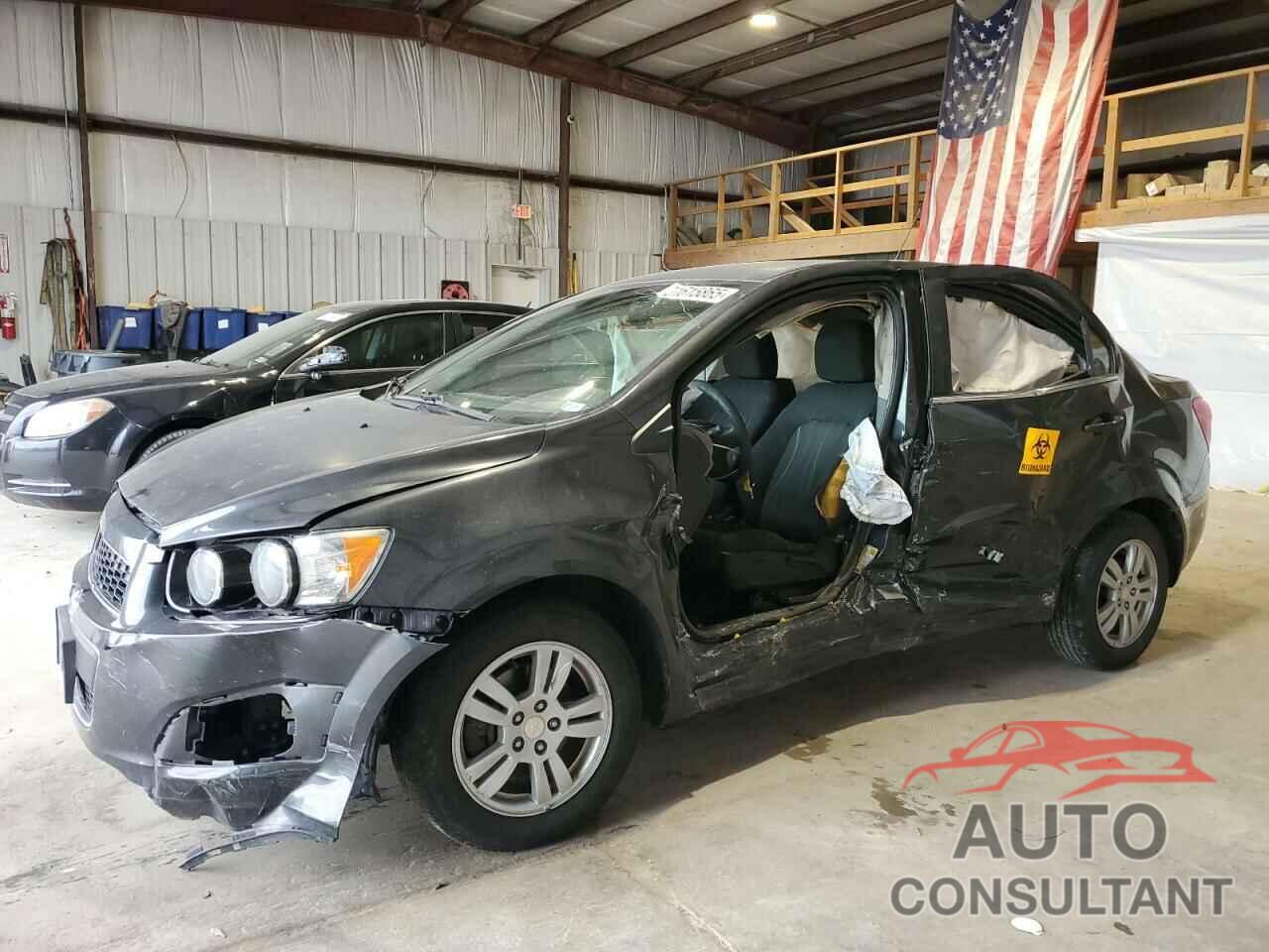 CHEVROLET SONIC 2016 - 1G1JC5SH0G4121957
