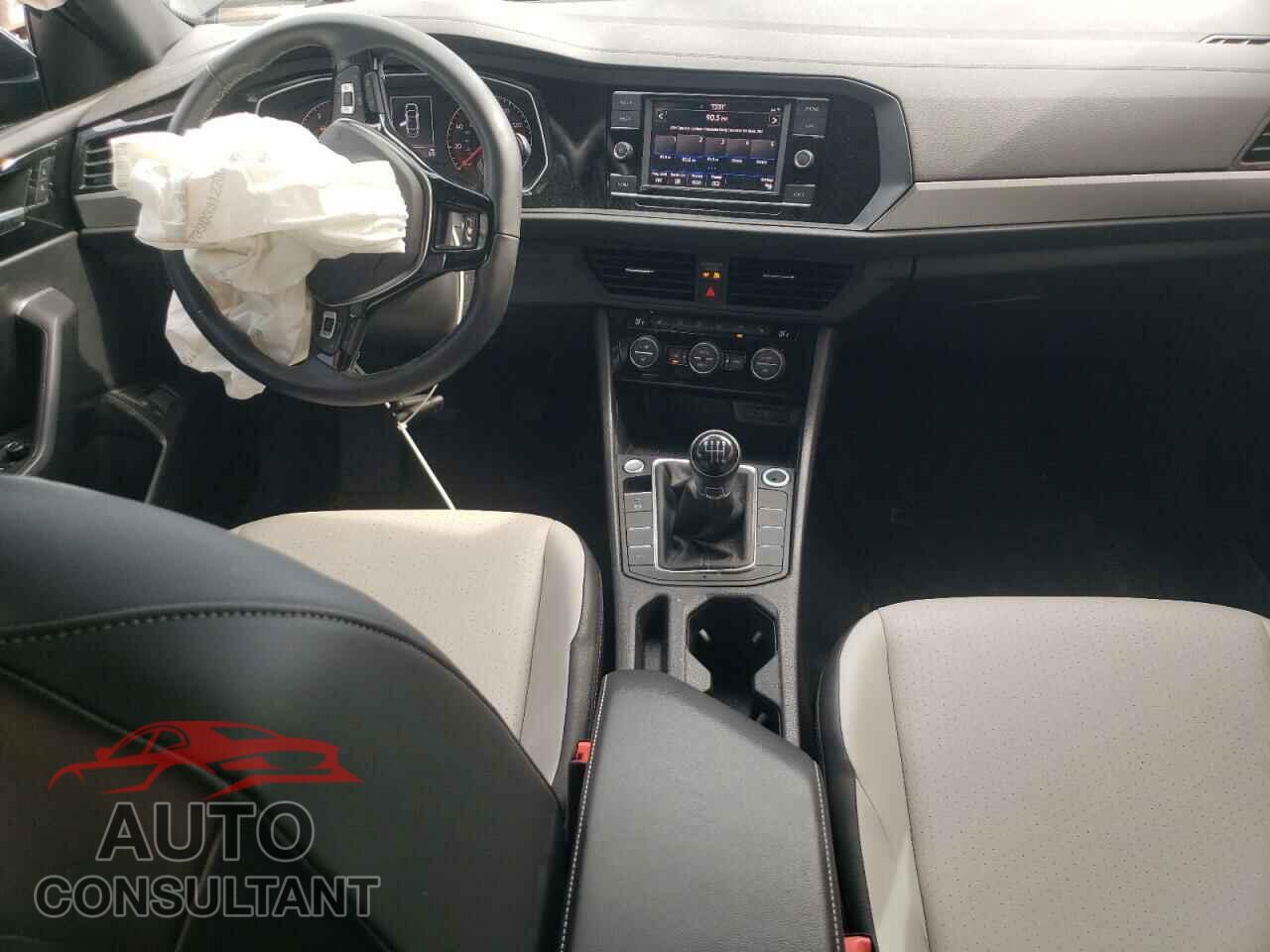 VOLKSWAGEN JETTA 2021 - 3VWN57BU2MM097637