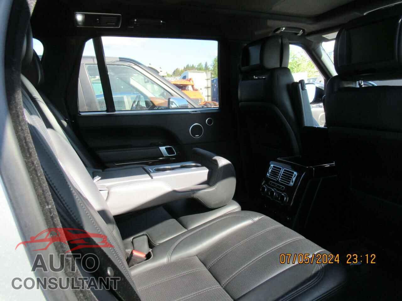 LAND ROVER RANGEROVER 2015 - SALGS3TF7FA200072