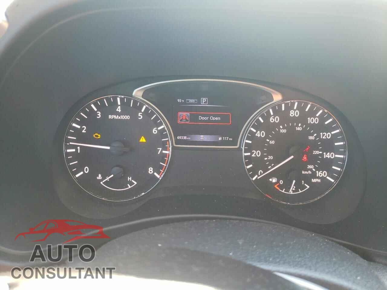 NISSAN PATHFINDER 2019 - 5N1DR2MMXKC641041