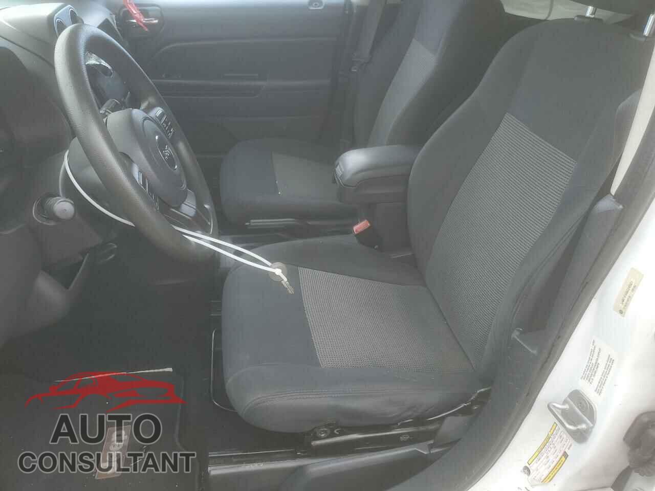 JEEP COMPASS 2011 - 1J4NT1FA0BD245521