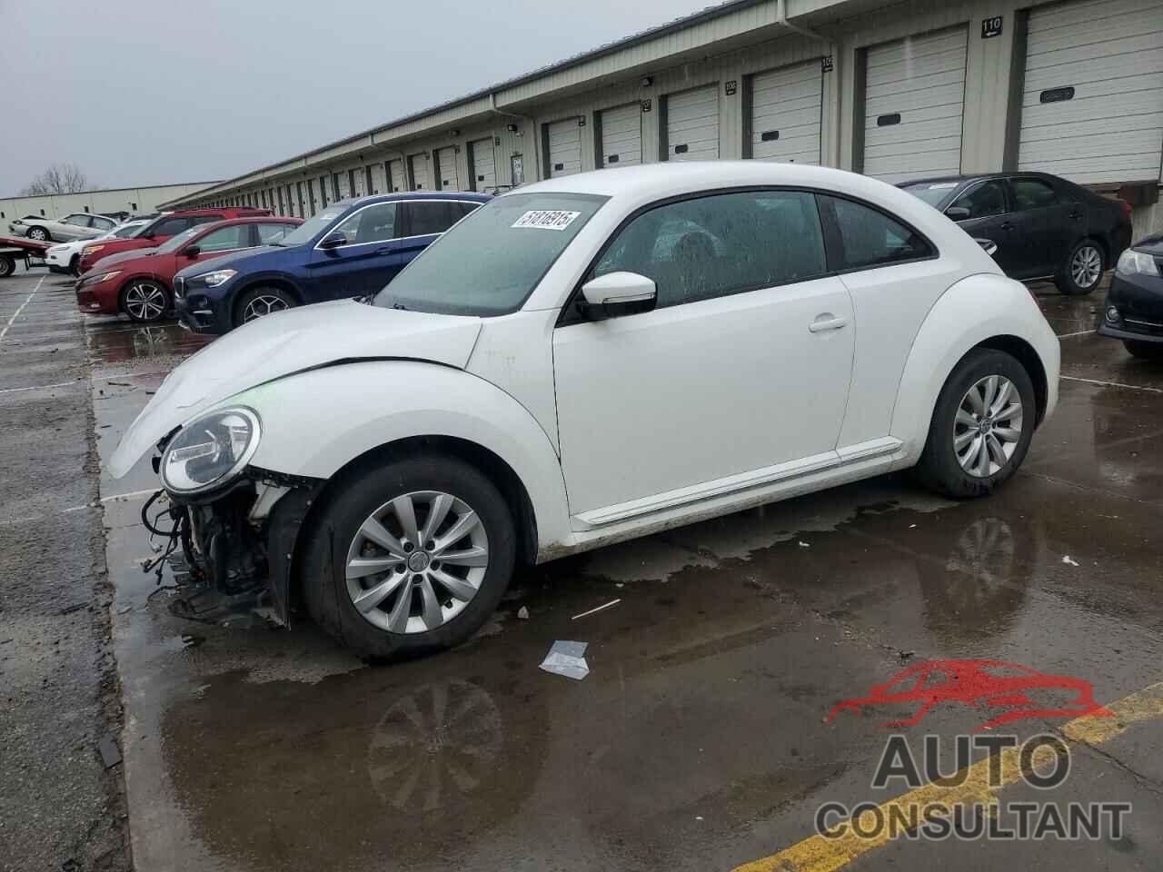 VOLKSWAGEN BEETLE 2019 - 3VWFD7AT3KM711401
