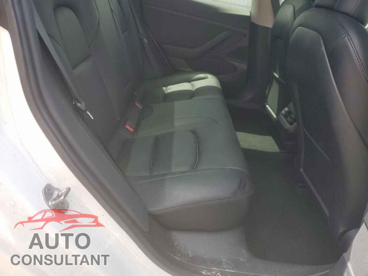 TESLA MODEL 3 2021 - 5YJ3E1EA0MF920949