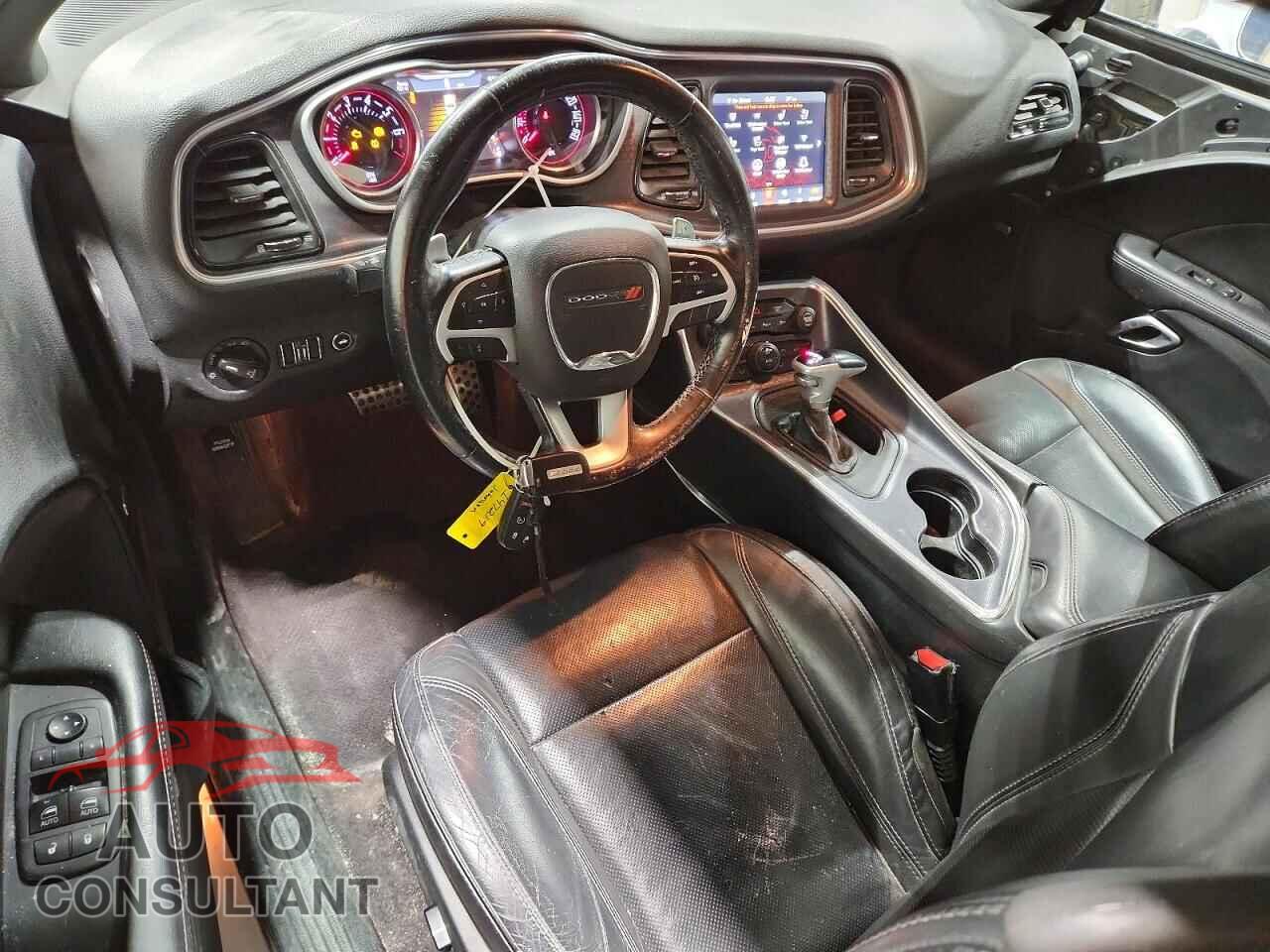 DODGE CHALLENGER 2018 - 2C3CDZGG2JH257543