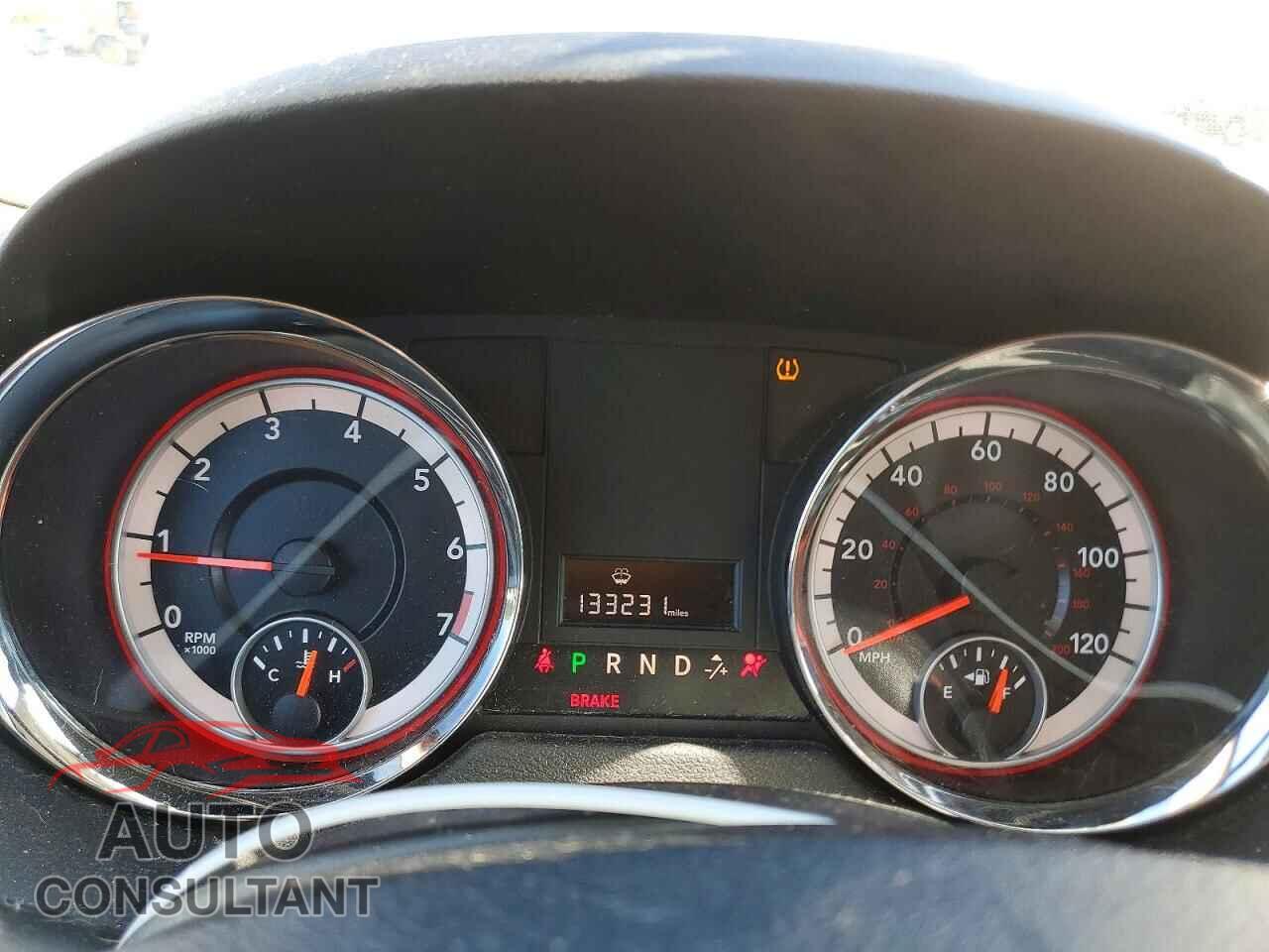 DODGE CARAVAN 2013 - 2C4RDGBG7DR703928