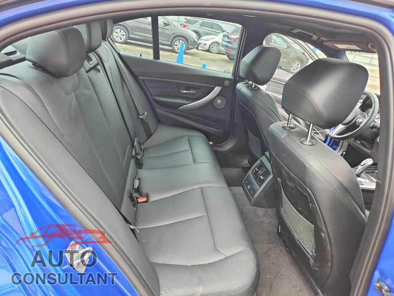 BMW 3 SERIES 2014 - WBA3B3C57EJ978218