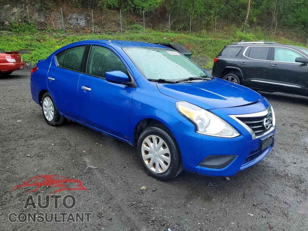 NISSAN VERSA 2017 - 3N1CN7AP8HL851614