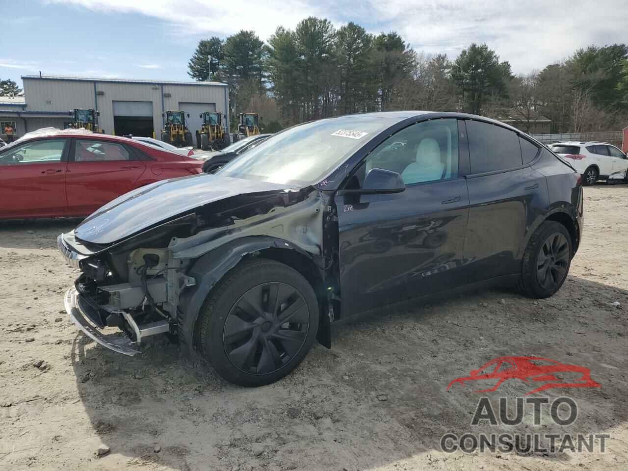 TESLA MODEL Y 2024 - 7SAYGAEE5RF214010