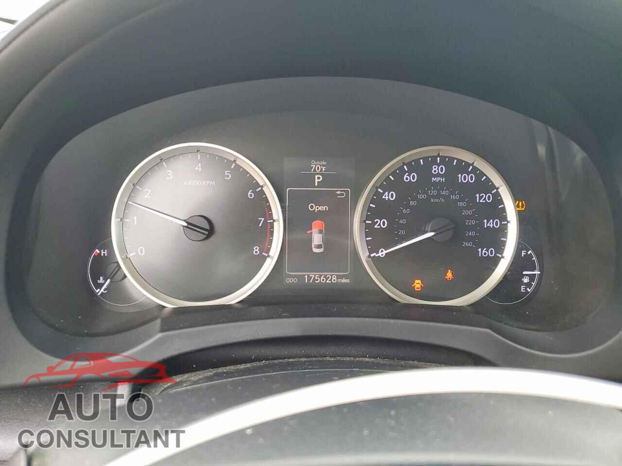 LEXUS IS 2014 - JTHCF1D27E5005766