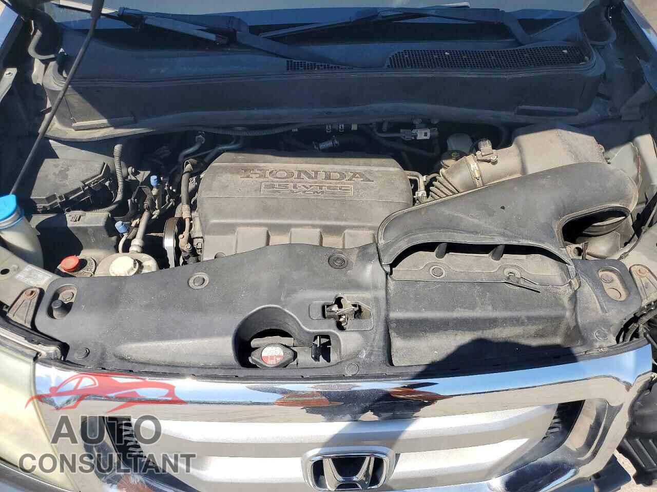 HONDA PILOT 2011 - 5FNYF4H45BB036920