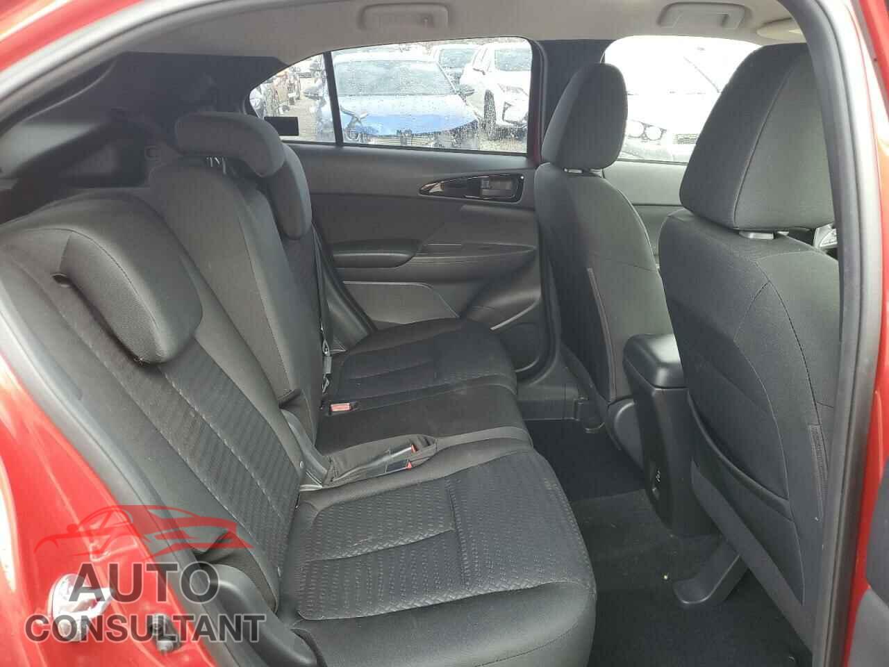 MITSUBISHI ECLIPSE 2018 - JA4AT3AA0JZ048738