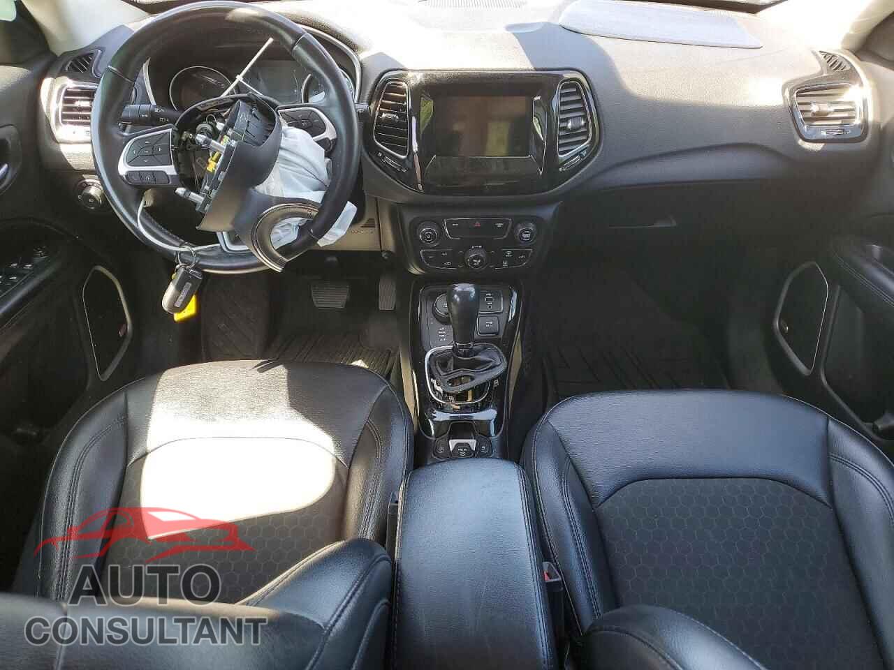 JEEP COMPASS 2019 - 3C4NJDBB3KT750409