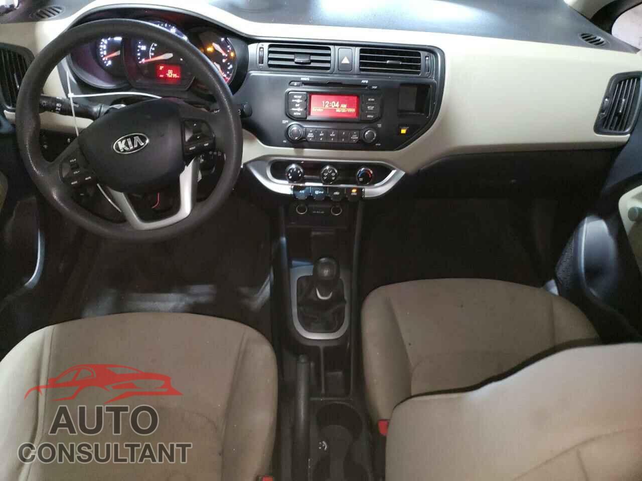 KIA RIO 2015 - KNADM5A37F6435533