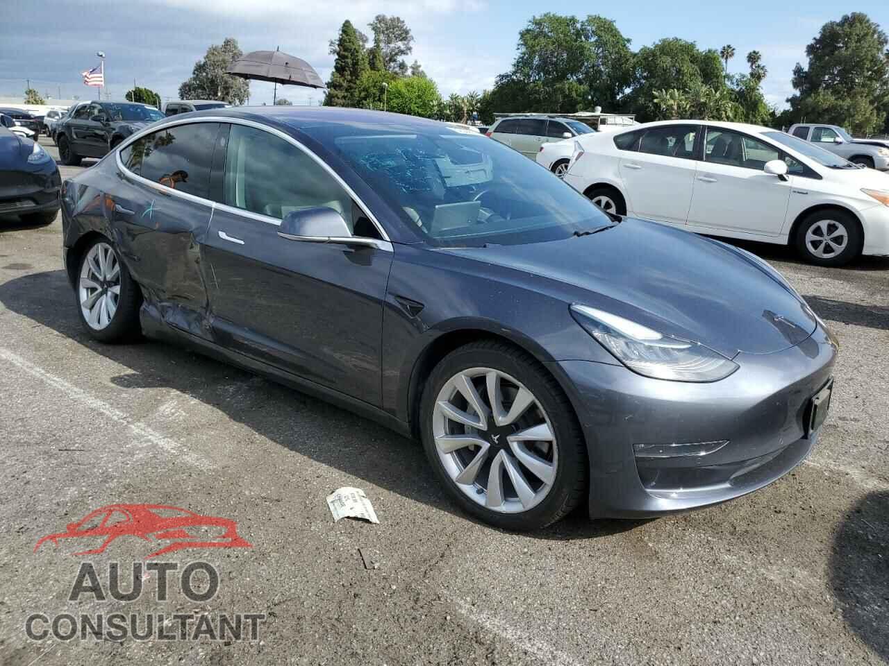 TESLA MODEL 3 2018 - 5YJ3E1EA9JF012110