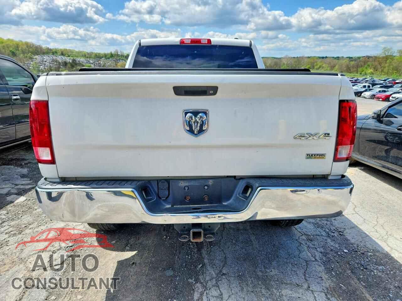 DODGE RAM 1500 2012 - 1C6RD7KP8CS232473