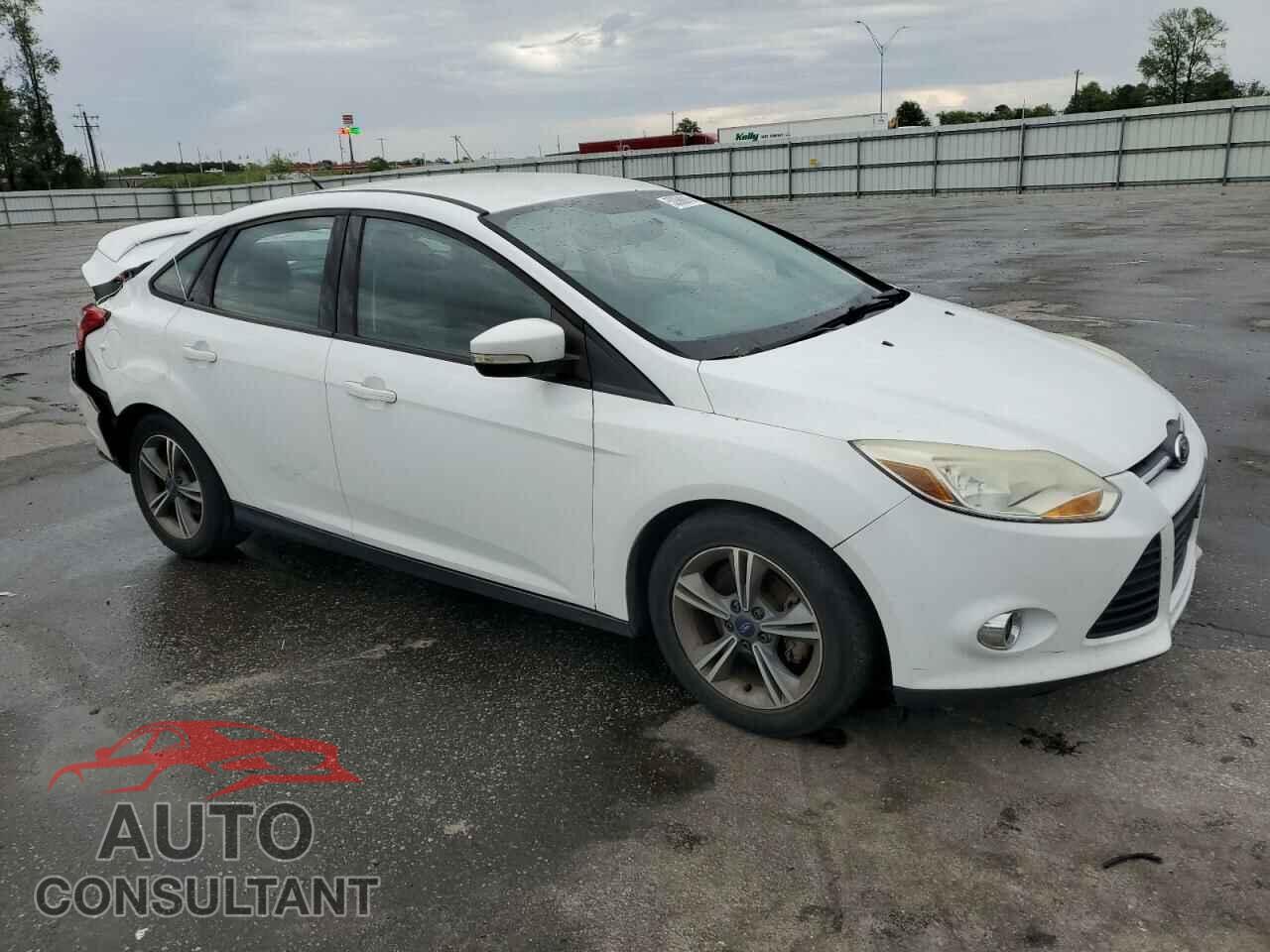 FORD FOCUS 2014 - 1FADP3F23EL268527