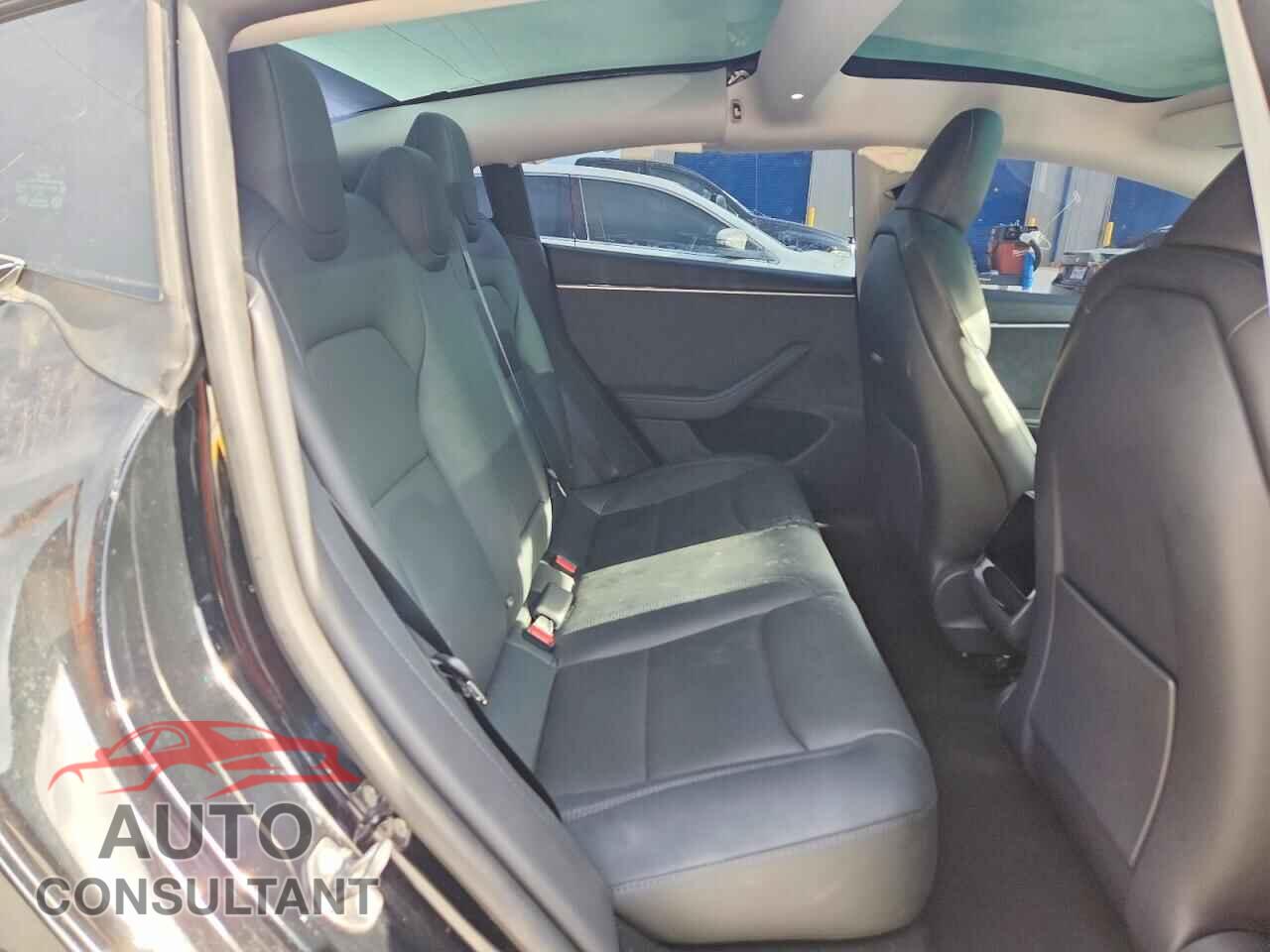 TESLA MODEL 3 2024 - 5YJ3E1EB0RF769594