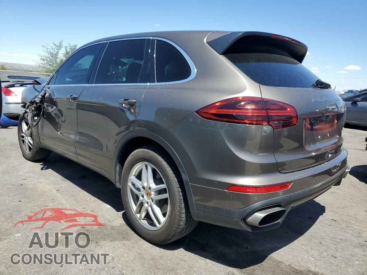 PORSCHE CAYENNE 2016 - WP1AA2A27GLA00419
