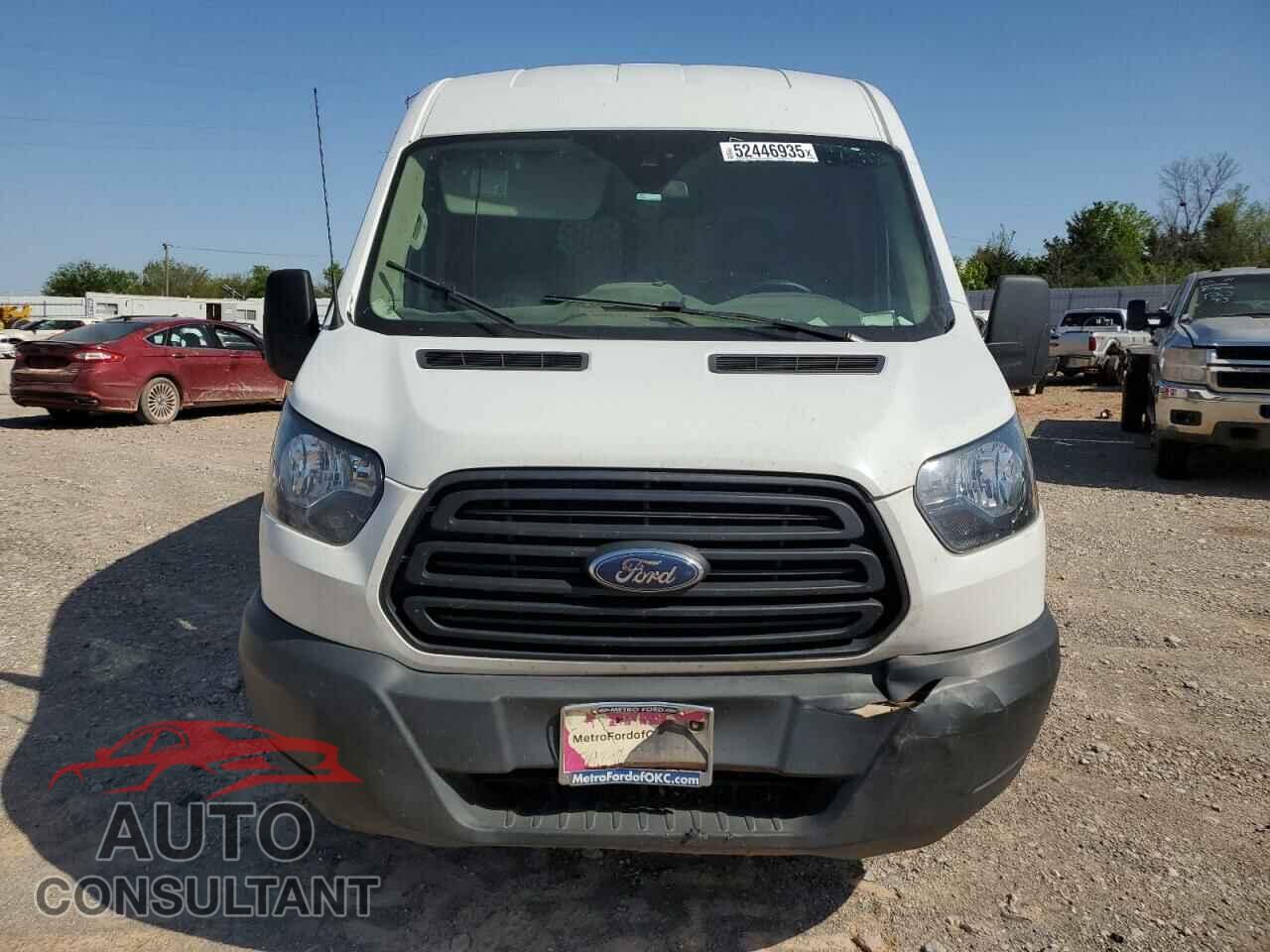 FORD TRANSIT 2019 - 1FTYR2CM1KKB55036